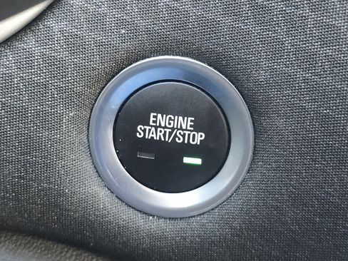 Used 2024 Chevrolet Malibu LT image 17