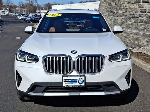Used 2023 BMW X3 xDrive30i w/ Premium Package image 2