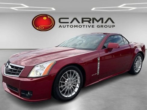 Used 2009 Cadillac XLR RWD image 1