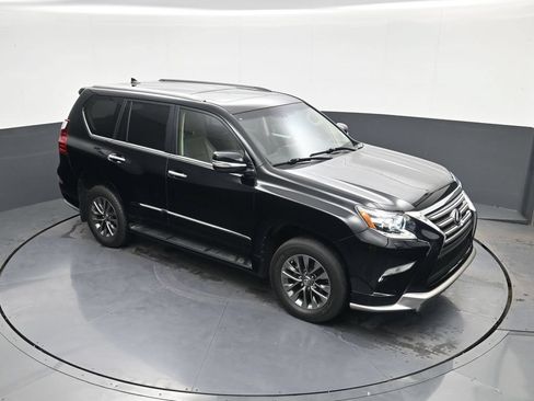 Used 2018 Lexus GX 460 Premium AWD/4WD image 26