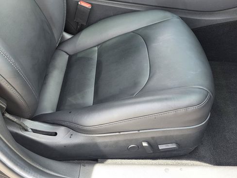 Used 2018 Tesla Model 3 Long Range RWD image 17