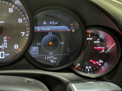 Certified 2019 Porsche 911 Carrera 4S image 32