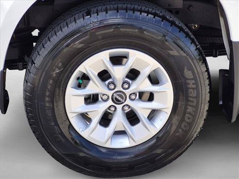 Certified 2025 Nissan Frontier S RWD image 22