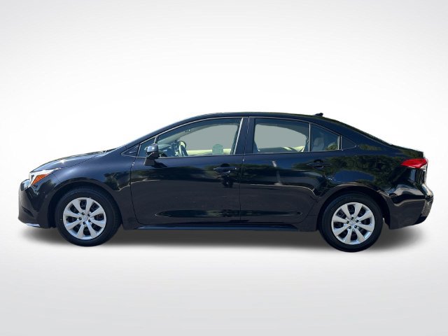 Certified 2026 Toyota Corolla LE FWD image 3