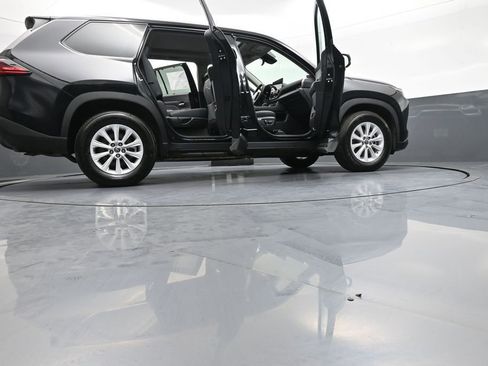 Certified 2025 Toyota Grand Highlander AWD image 50