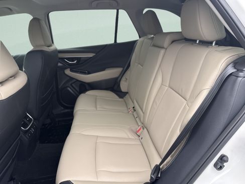 Used 2024 Subaru Outback Limited AWD/4WD image 25