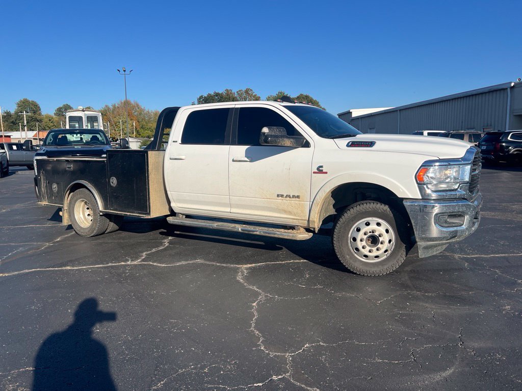 Used 2021 RAM 3500 SLT w/ Quick Order Package 2YG SLT AWD/4WD image 2