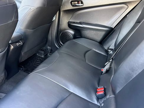 Certified 2021 Toyota Prius Prime Limited FWD image 14
