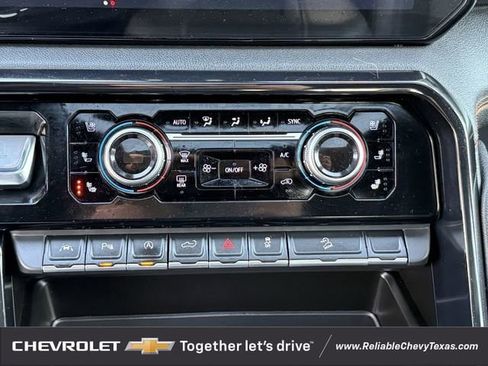 Certified 2024 GMC Sierra 1500 AT4 w/ Technology Package image 21