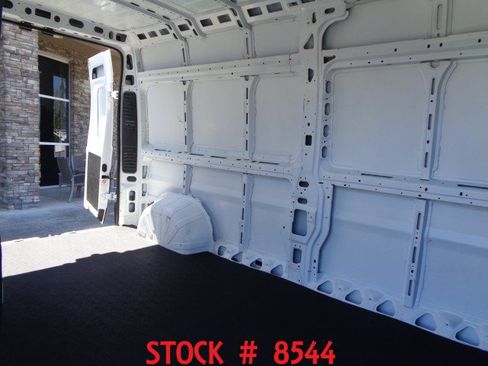 Used 2024 RAM ProMaster 2500 w/ Convenience Group FWD image 7