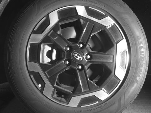 Used 2025 Hyundai Santa Fe SEL image 12