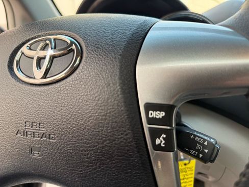 Used 2011 Toyota Highlander SE w/ Tow Pkg AWD/4WD image 26