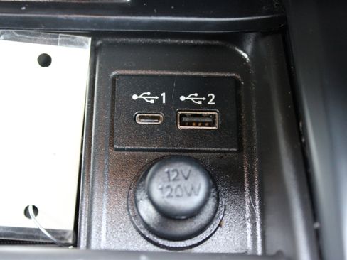 Used 2021 INFINITI QX50 Luxe w/ Appearance Package image 18