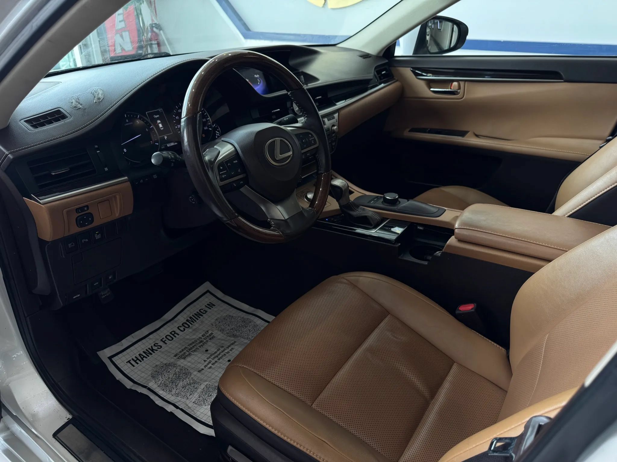 Used 2018 Lexus ES 350 w/ Premier Package FWD image 22