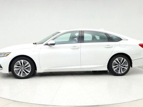 Used 2019 Honda Accord Touring image 8