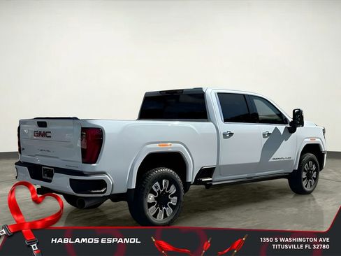 New 2026 GMC Sierra 2500 Denali w/ Denali Reserve Package image 13