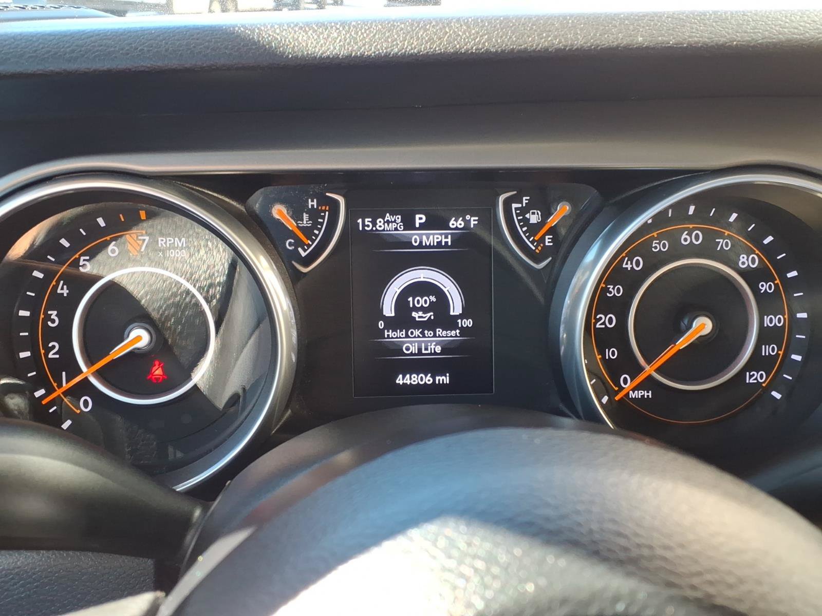 Certified 2018 Jeep Wrangler Unlimited Sport AWD/4WD image 15