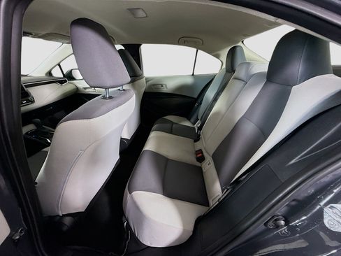 Used 2025 Toyota Corolla LE FWD image 24