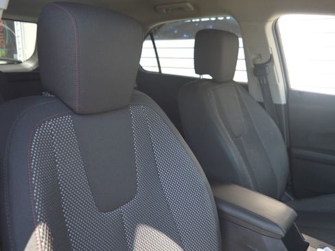 Used 2014 Chevrolet Equinox LT w/ Driver Convenience Package AWD/4WD image 18