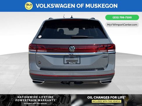 New 2026 Volkswagen Atlas SE image 6