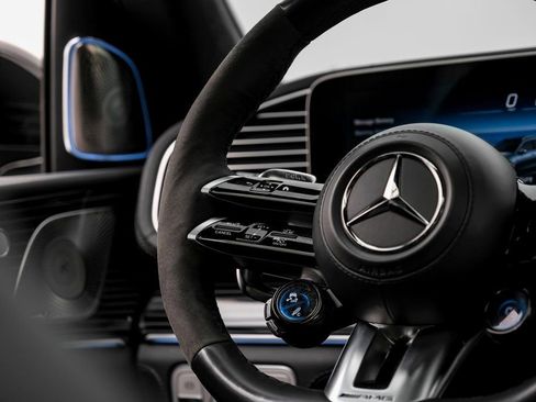 Used 2024 Mercedes-Benz GLS 63 AMG 4MATIC image 14