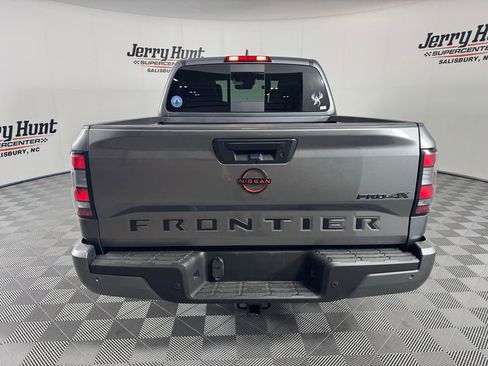 Used 2023 Nissan Frontier PRO-4X w/ Pro-4X Premium Package AWD/4WD image 8