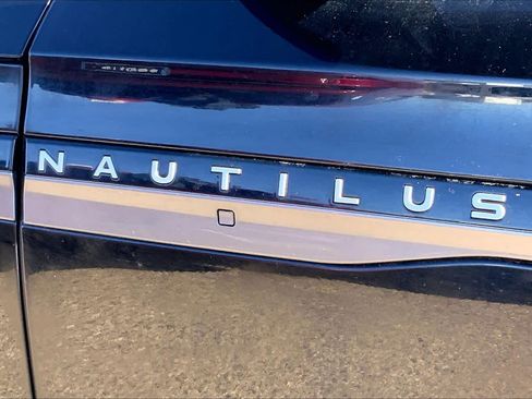 New 2026 Lincoln Nautilus Premier w/ Equipment Group 102A AWD/4WD image 15
