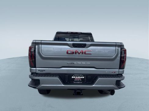 New 2026 GMC Sierra 2500 AT4 w/ AT4 Premium Plus Package AWD/4WD image 7