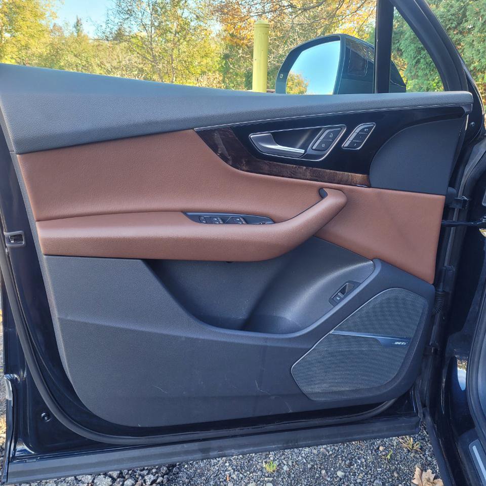 Used 2017 Audi Q7 3.0T Premium Plus AWD/4WD image 10