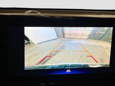 Used 2025 Chevrolet TrailBlazer LT w/ Driver Confidence Package image 14