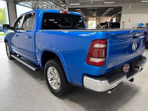 Used 2022 RAM 1500 Laramie AWD/4WD image 5