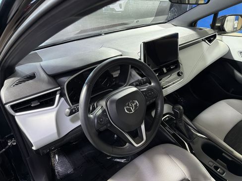 Used 2024 Toyota Corolla SE FWD image 18