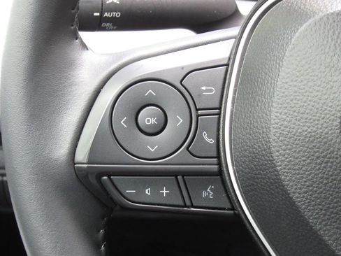 Certified 2025 Toyota Corolla SE FWD image 22