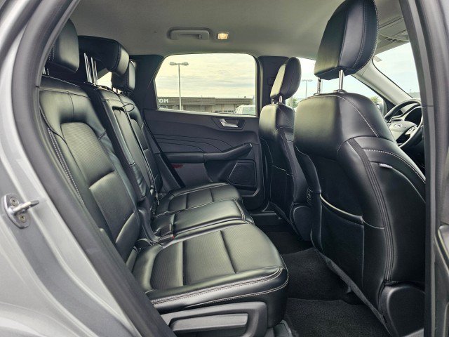 Used 2024 Ford Escape Platinum AWD/4WD image 13