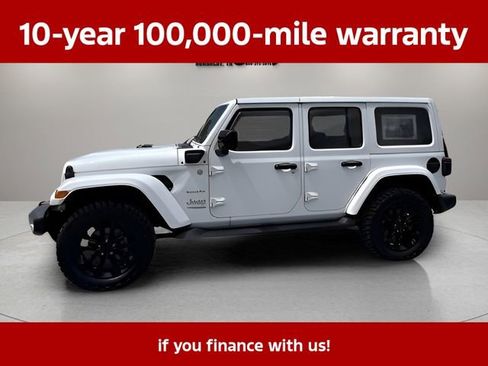 Used 2021 Jeep Wrangler Unlimited Sahara w/ Cold Weather Group AWD/4WD image 3