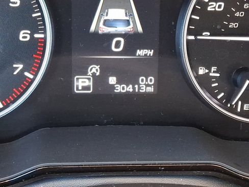 Used 2023 Subaru Outback Premium image 21