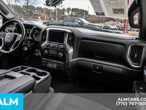 Used 2023 Chevrolet Silverado 3500 LT image 29