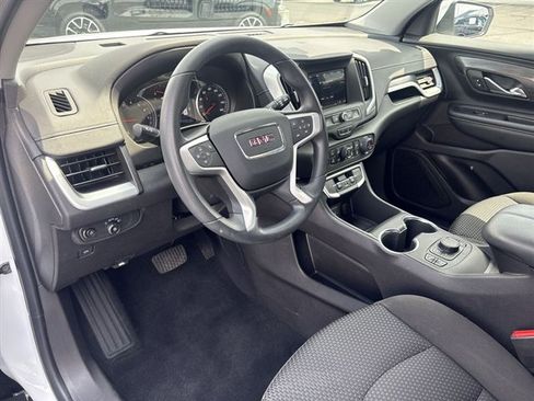 Certified 2024 GMC Terrain SLE w/ Driver Convenience Package FWD image 10
