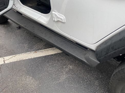 Certified 2021 Jeep Wrangler Unlimited Sport image 12