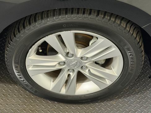Used 2014 Acura ILX Hybrid w/ Technology Package FWD image 17