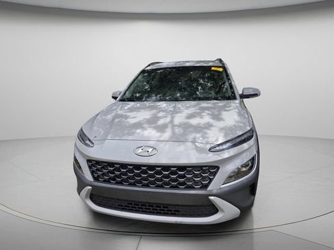 Used 2023 Hyundai Kona SEL w/ Cargo Package AWD/4WD image 3