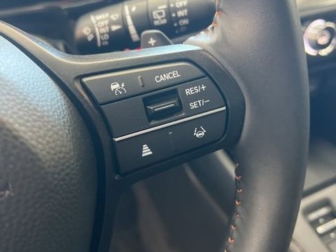 Used 2025 Honda CR-V Sport-L image 15