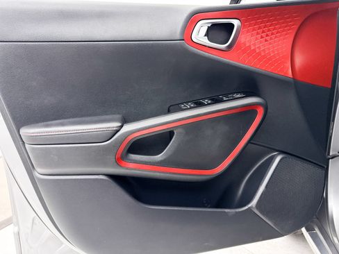 Certified 2023 Kia Soul GT-Line FWD image 29