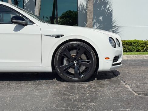 Used 2018 Bentley Flying Spur S W12 AWD/4WD image 4