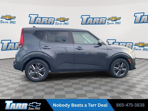 Used 2021 Kia Soul S FWD image 9