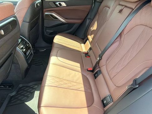 Used 2024 BMW X6 xDrive40i w/ Premium Package AWD/4WD image 19