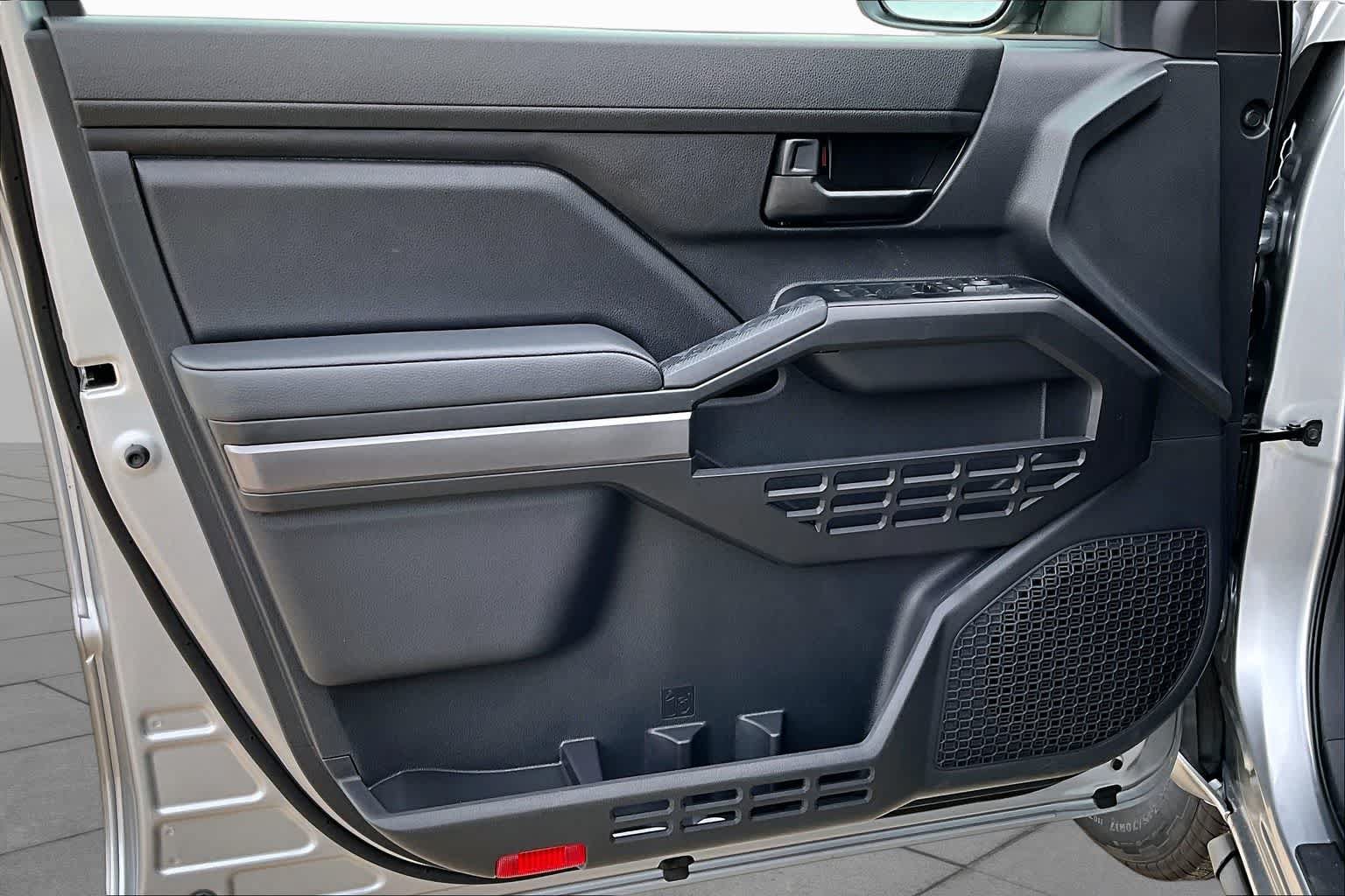 New 2026 Toyota Tacoma SR5 AWD/4WD image 10