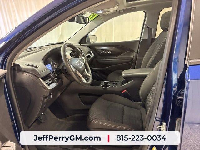 Used 2022 GMC Terrain SLE w/ Driver Convenience Package AWD/4WD image 13