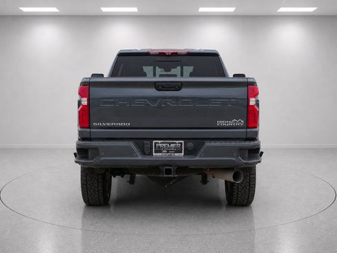 Used 2020 Chevrolet Silverado 2500 High Country AWD/4WD image 4