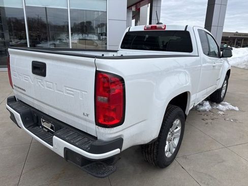 Used 2021 Chevrolet Colorado LT w/ Safety Package image 8